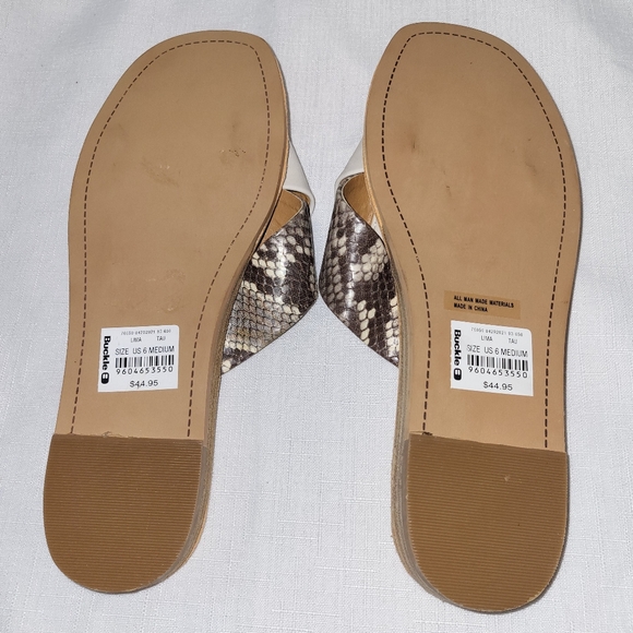Dolce Vita DV Lima Slides Sandals from Buckle Womens Sz 6 Medium Taupe Vegan NWT - Picture 8 of 13